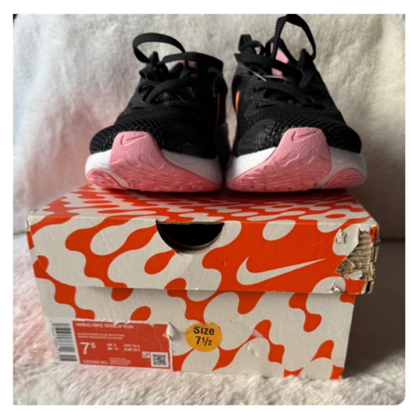 Nike RENEW RUN RUNNING SHOES SIZE 7 1/2 NWT - Picture 9 of 13